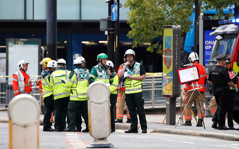 ύποπτο-αντικείμενο-σε-λεωφορείο-στ-561067813