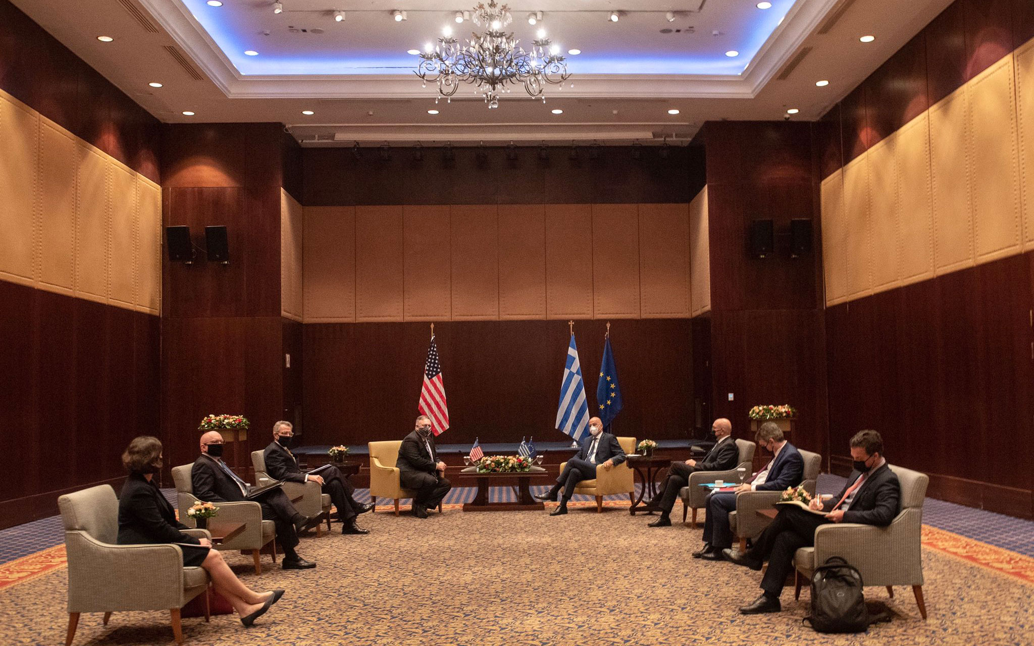 πάιατ-οι-ηπα-στηρίζουν-τις-προσπάθειε-561095398