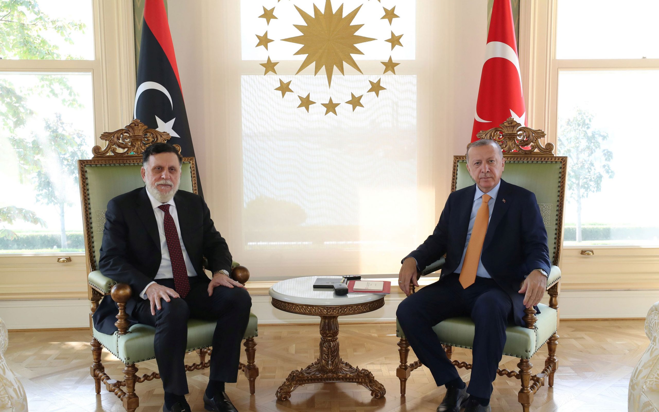 στήριξη-ερντογάν-σε-σάρατζ-τι-είπαν-561068665