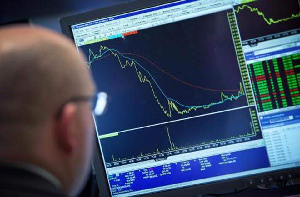 ομόλογα-η-ισχυρή-ζήτηση-βυθίζει-τις-561097222