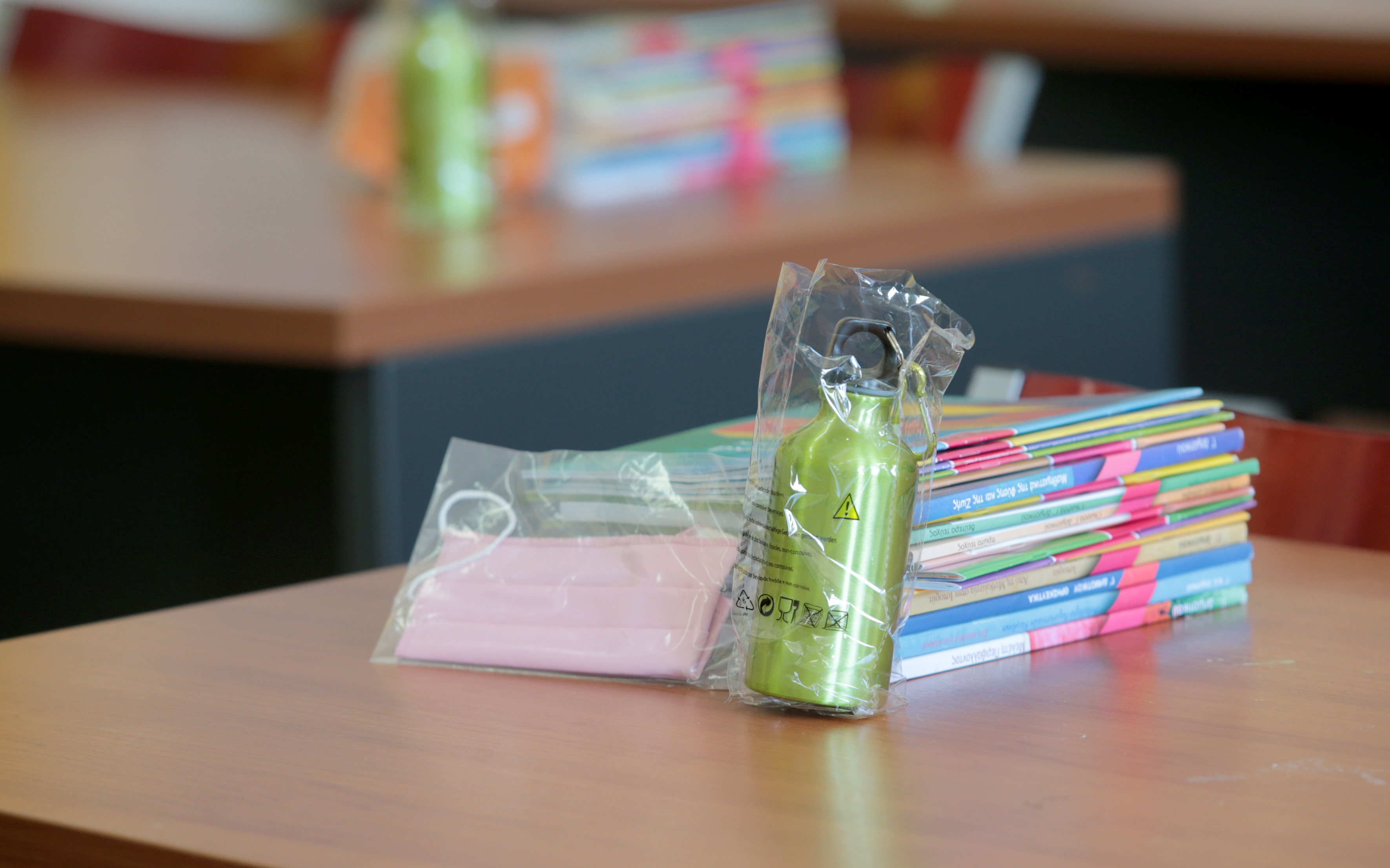 μαζί-στο-πρώτο-κουδούνι-οι-μαθητές-α-561077533