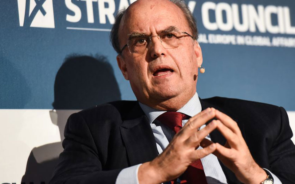 το-σχέδιο-ηρακλής-στο-επίκεντρο-της-561078469