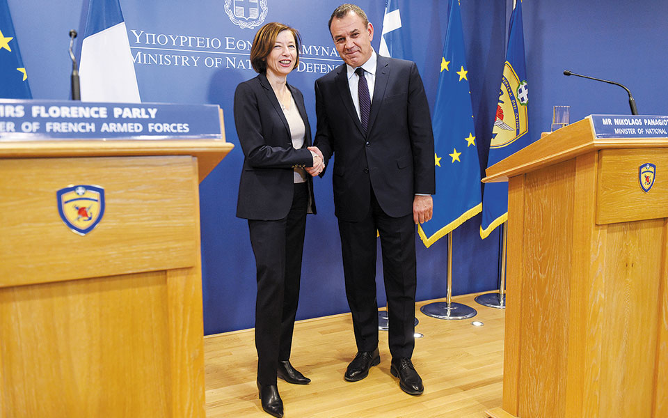 νέα-επικοινωνία-ελλάδας-γαλλίας-για-561070978