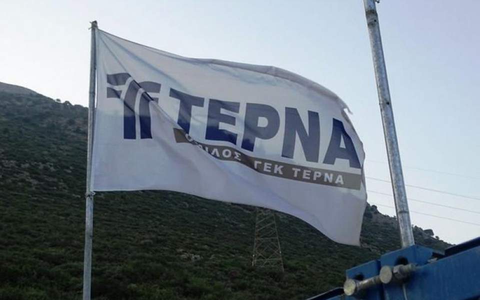 τέσσερις-διεθνείς-επενδυτές-στην-αύξ-2395080