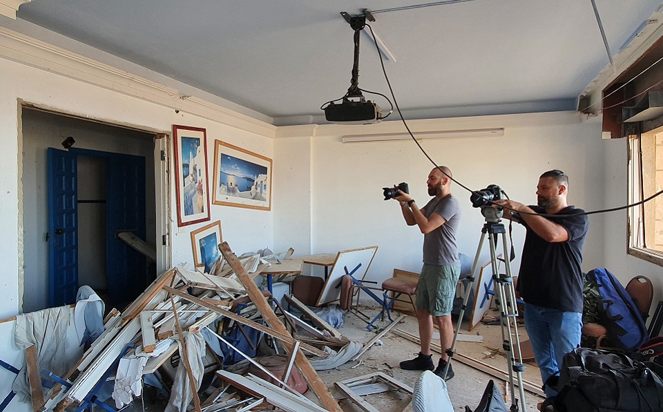 το-ζεϊμπέκικο-της-βηρυτού-στα-σκαρι-561069172