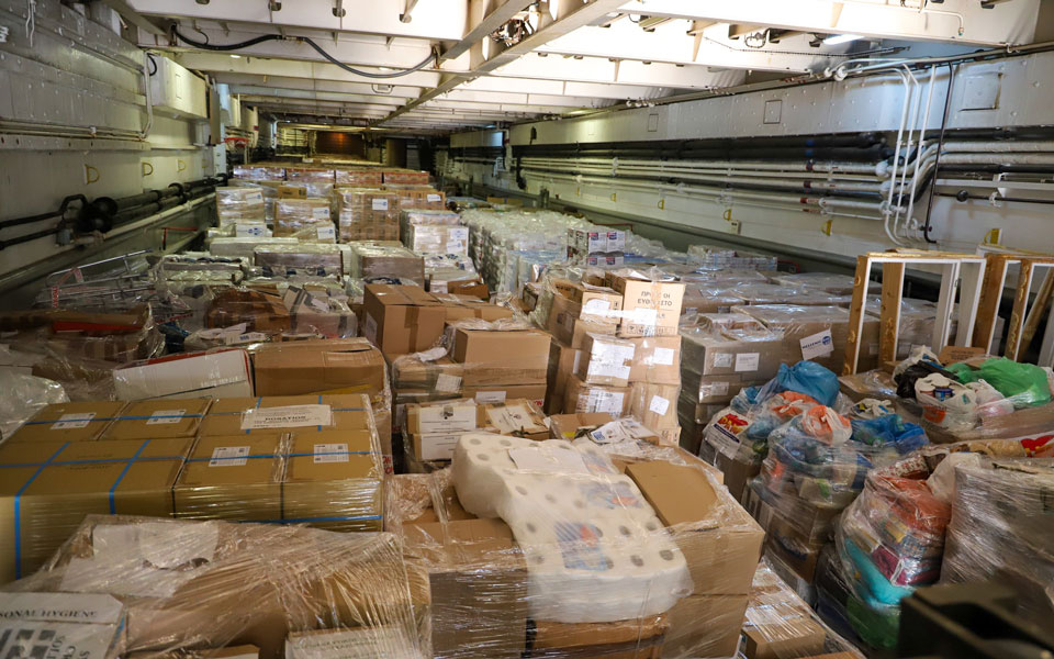 Απέπλευσε για τον Λίβανο το αρματαγωγό «Ικαρία» – Μεταφέρει 180 τόνους ανθρωπιστικής βοήθειας-1