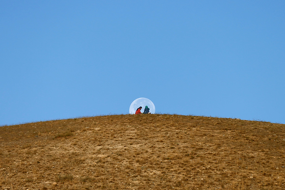 Στο βουνό αδελφές μου