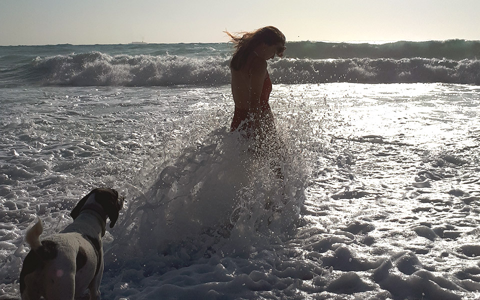 λευκάδα-γλυκιά-αγριάδα-561070564