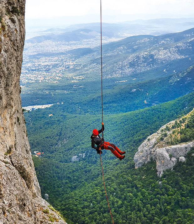 Ραντεβού στα βράχια-2