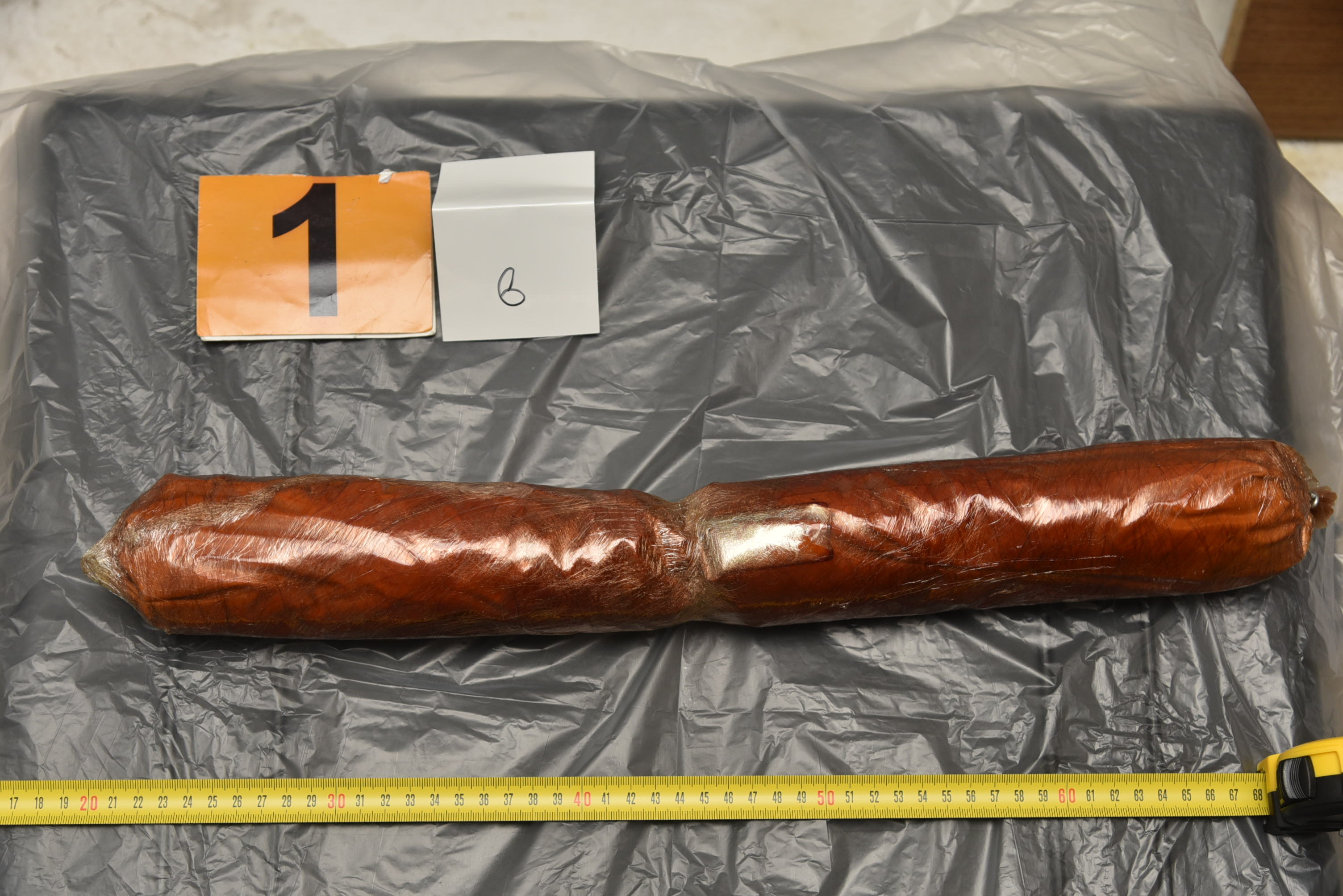 Το «οπλοστάσιο» που έκρυβαν στη γιάφκα και τα σπίτια τους οι συλληφθέντες (εικόνες)-3