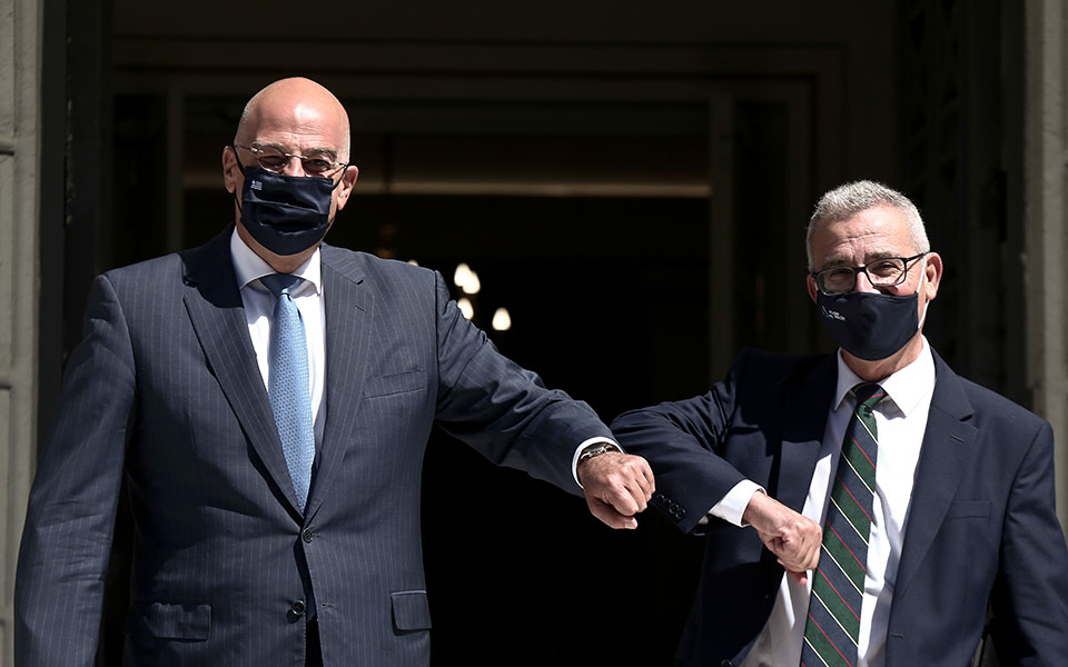 ν-δένδιας-προς-τουρκία-διάλογος-χωρίς-561069373