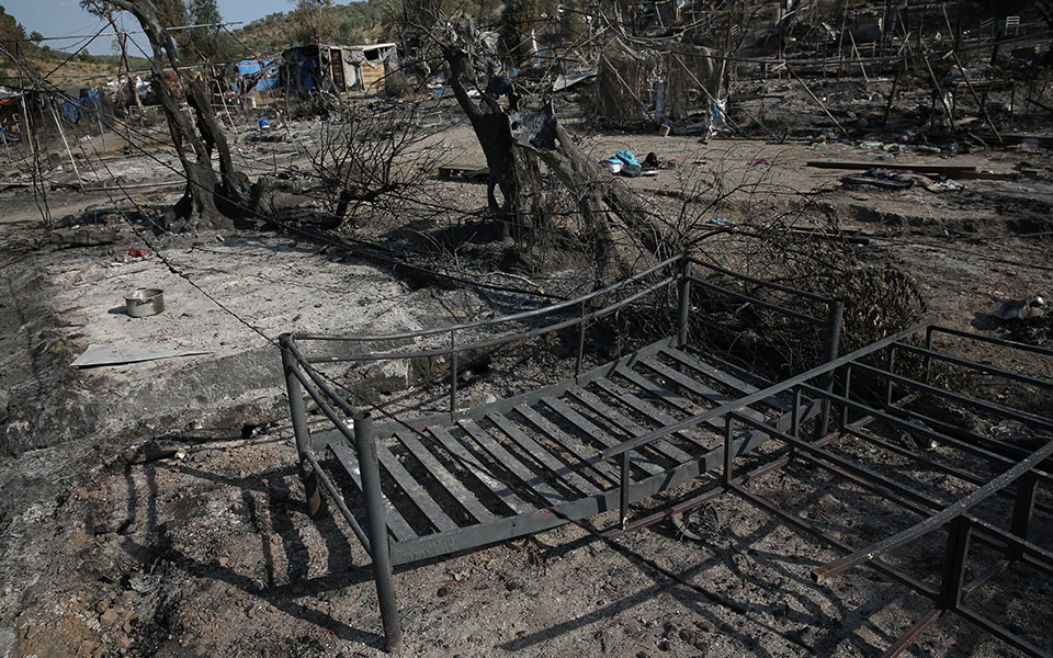 εξι-συλλήψεις-για-τον-εμπρησμό-στη-μόρ-561079471