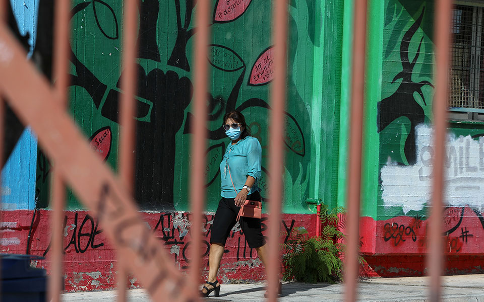 359-νέα-κρούσματα-εννέα-θάνατοι-το-τελευ-561082471