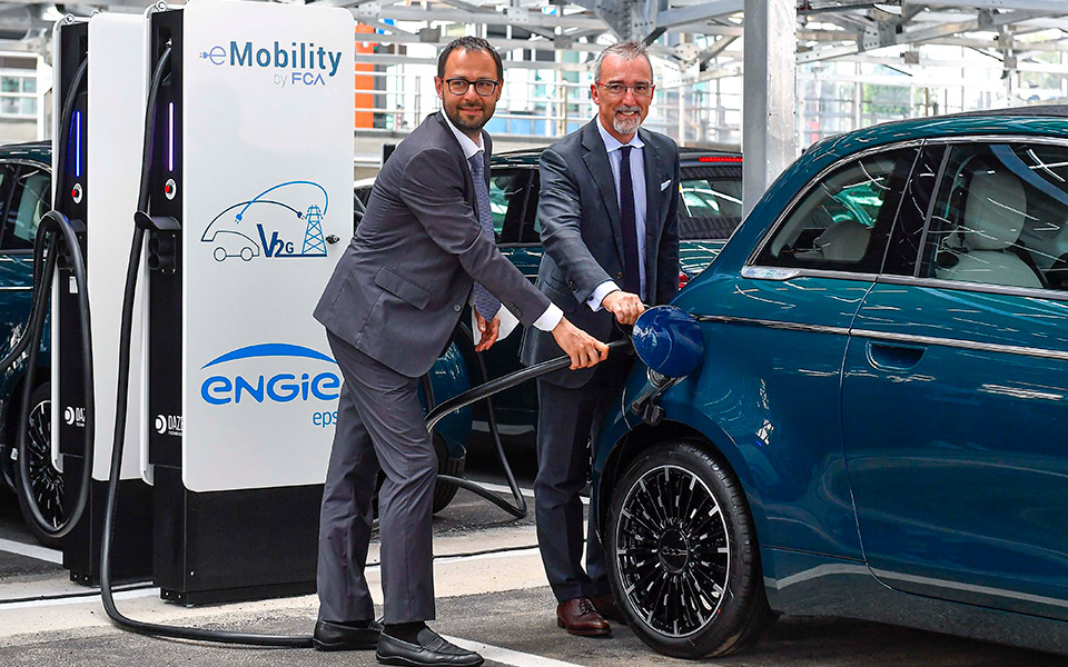 fca-e-mobility-εγκαίνια-για-το-μεγαλύτερο-δίκτυο-v2g-561078973
