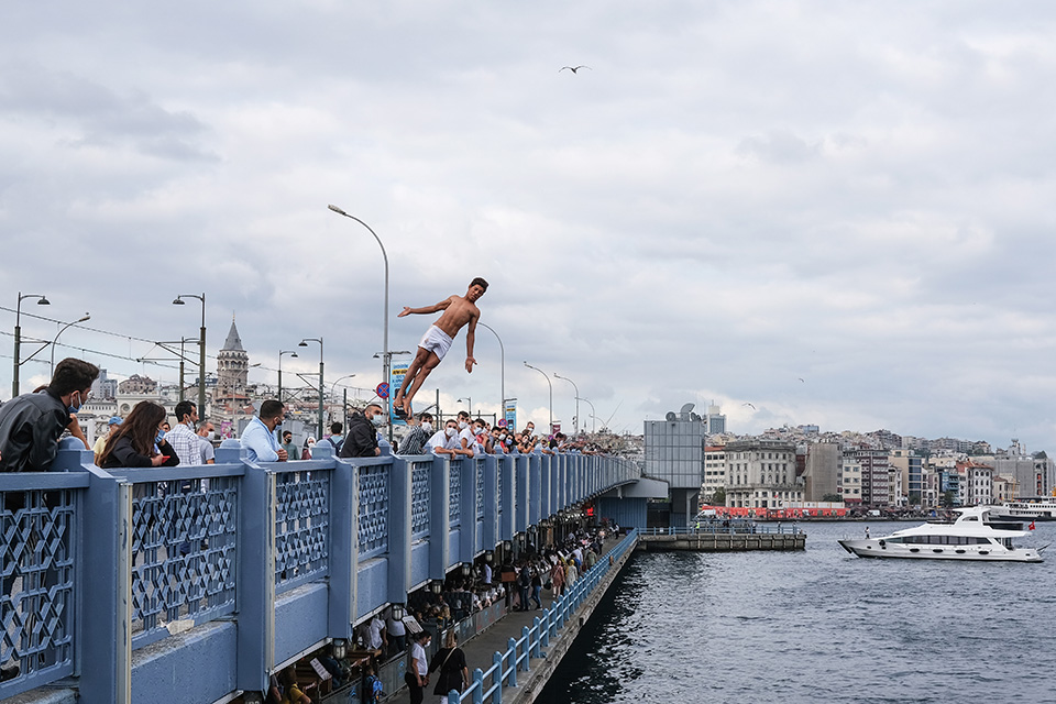 Η απογείωση