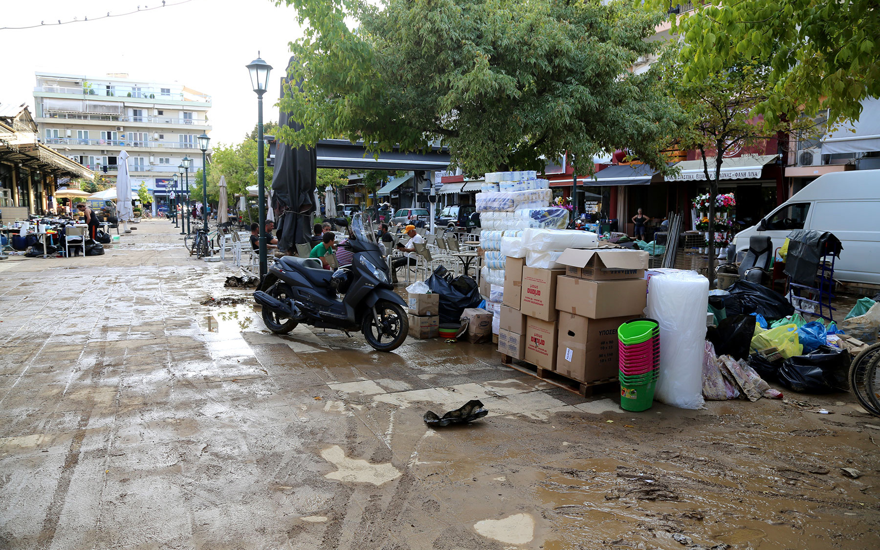Η Καρδίτσα μετράει ακόμα τις πληγές της-2