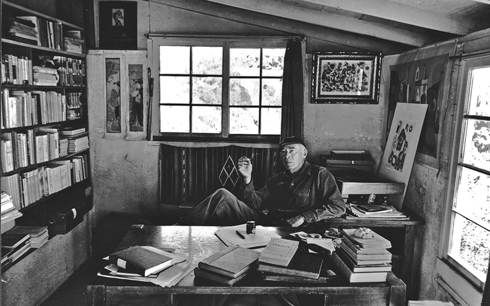 απόδραση-στα-ενδότερα-του-φωτός-561093307