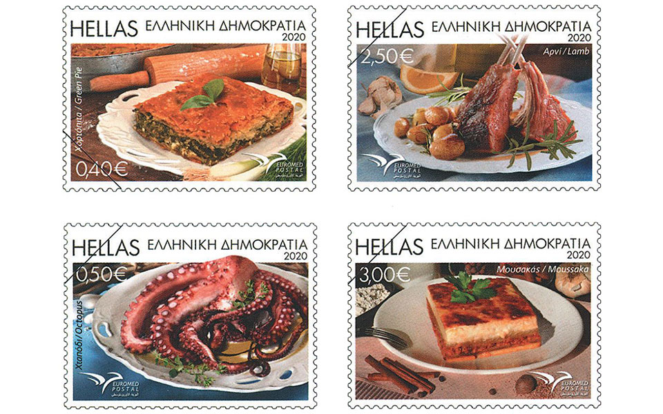 ελτα-με-πιάτο-μουσακά-561076531