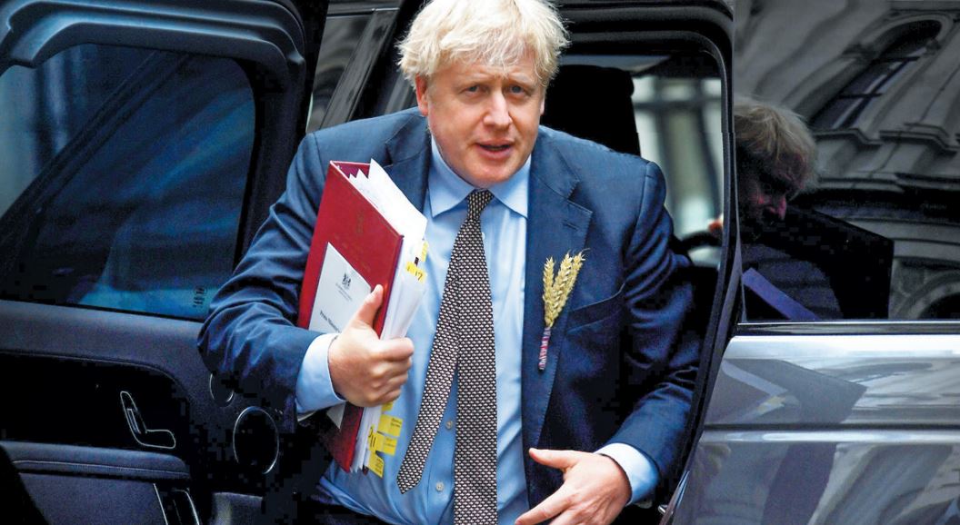 λονδίνο-ε-ε-σε-οριακό-σημείο-οι-διαπρ-561076759