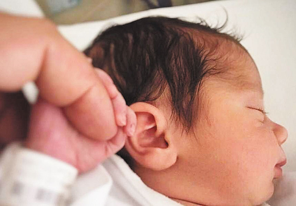 Μια συναυλία του Μίνωα Μάτσα, για καλό σκοπό, στη Ρωμαϊκή Αγορά-1