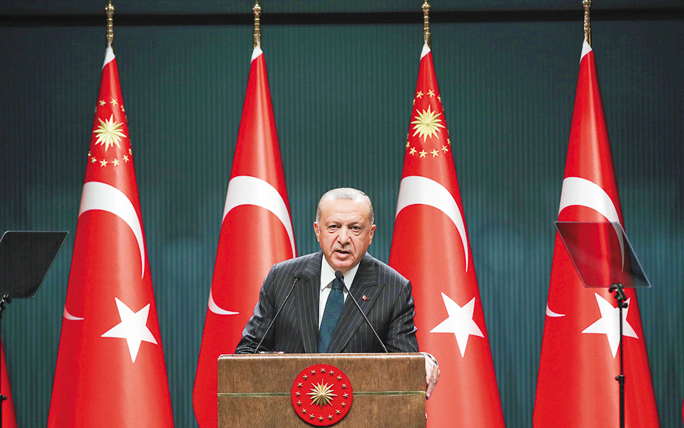 προσπάθειες-μεσολάβησης-σε-θολό-τοπί-561065629