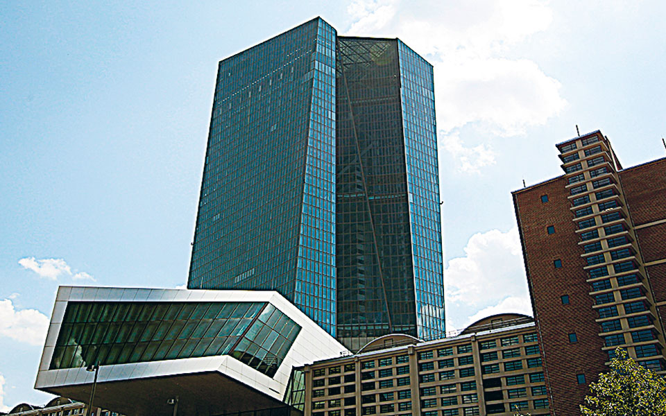 η-διολίσθηση-του-δολαρίου-προβληματί-561070342