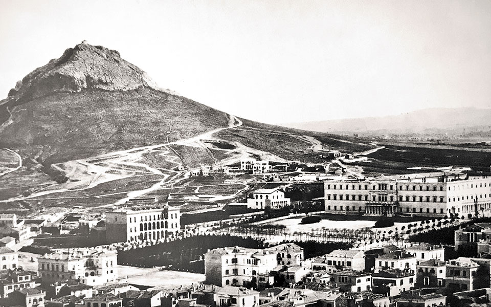 Το κτίριο της Βουλής ανακτά το κύρος του-4