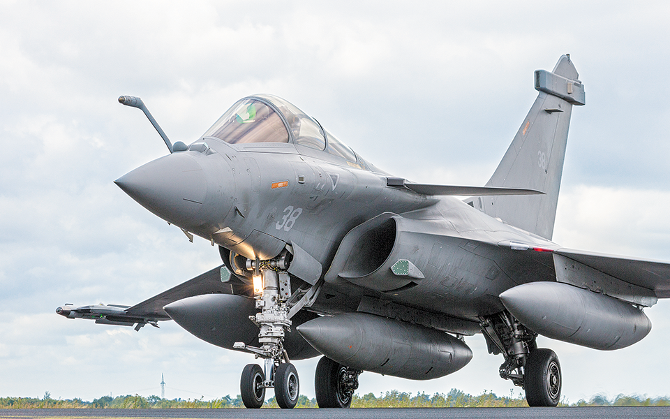 αμεση-ενίσχυση-σε-όλα-τα-μέτωπα-561076960