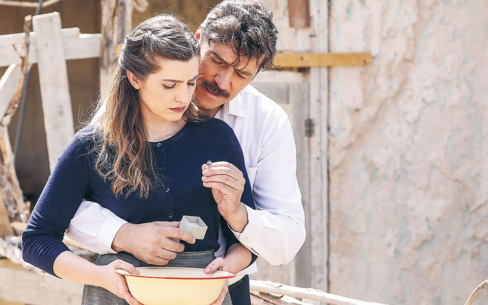 η-ελληνική-τηλεόραση-κάνει-restart-561079477