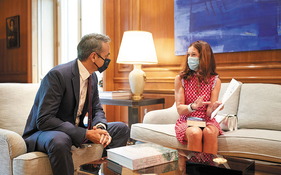 χίσλοπ-η-καρδιά-μου-είναι-εδώ-561082918