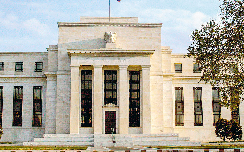 χαμηλά-επιτόκια-τουλάχιστον-έως-το-2023-β-561084574