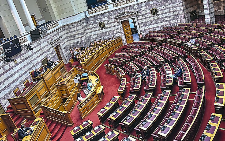 νέα-σύγκρουση-με-φόντο-τις-πρέσπες-561084853