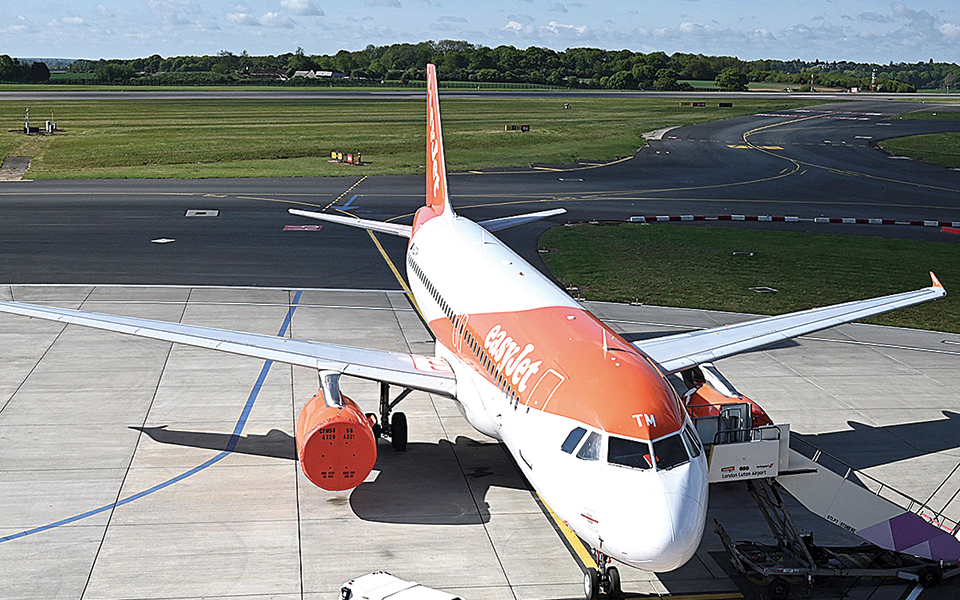 σε-χαμηλό-τριών-μηνών-οι-ευρωπαϊκές-αγ-561091837