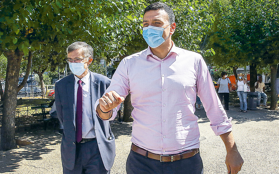 περίπτερα-κάβες-θύματα-του-ιού-561093592