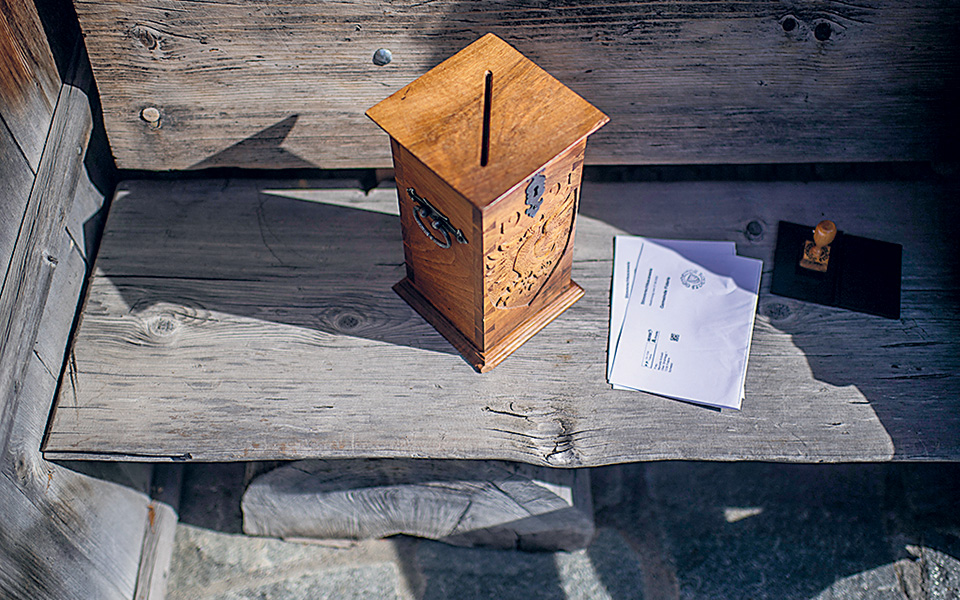 απορρίφθηκε-από-τους-ελβετούς-το-schwexit-561096583