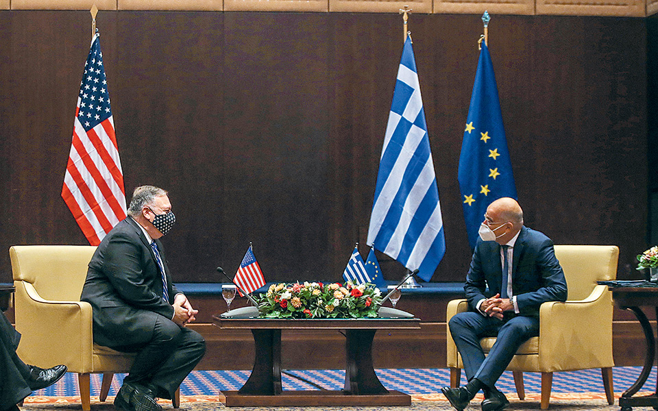 σαφής-στήριξη-της-αθήνας-από-μ-πομπέο-561096169