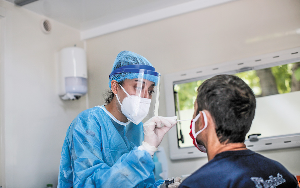 διπλός-πονοκέφαλος-για-την-κυβέρνηση-561097849