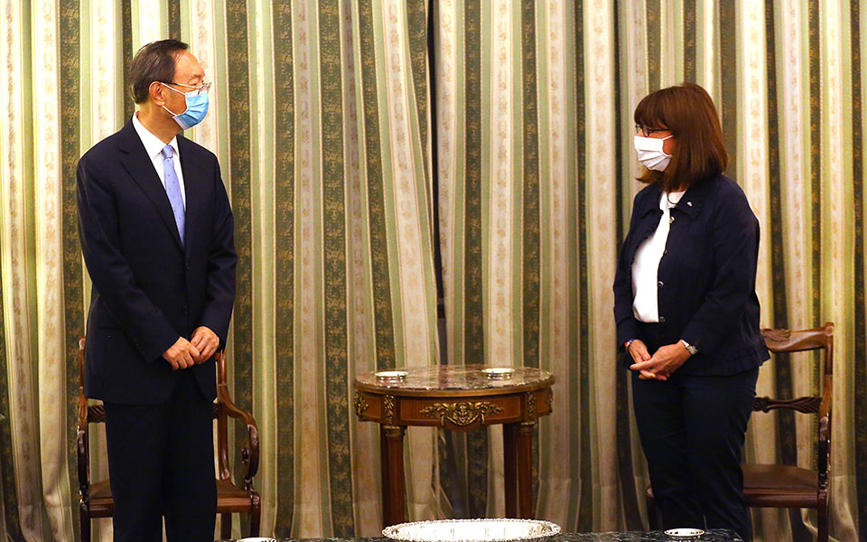 ευχαριστίες-σακελλαροπούλου-για-τη-σ-561067090