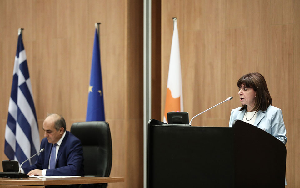 κ-σακελλαροπούλου-ελλάδα-και-κύπρος-π-561086902