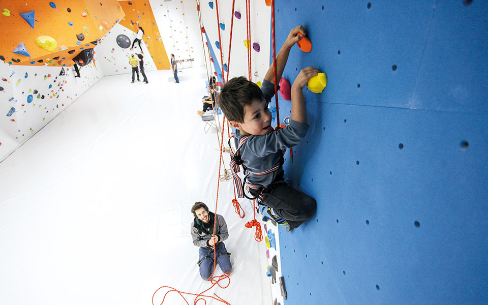 πίστες-αναρρίχησης-παντός-καιρού-561089485