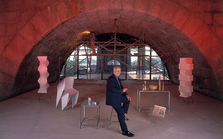 Σερ Τέρενς Κόνραν (1931-2020): Ο επίμονος κηπουρός του καλού γούστου-3