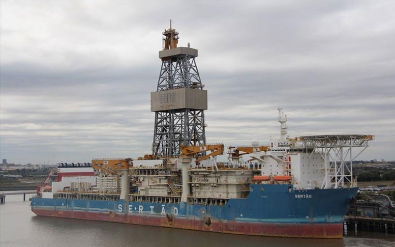 στη-μαύρη-θάλασσα-το-τρίτο-πλωτό-γεωτρ-561077401