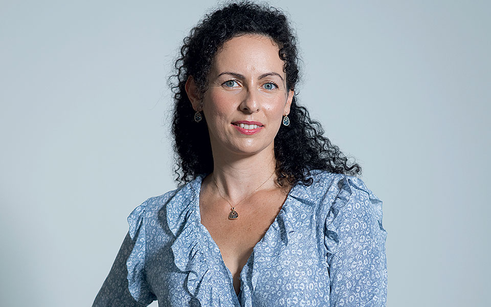 επιχειρηματίες-με-πτυχίο-561086431