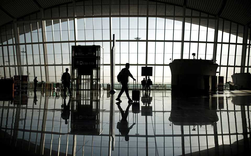 οι-αεροπορικές-εταιρείες-παίζουν-το-χ-561092908