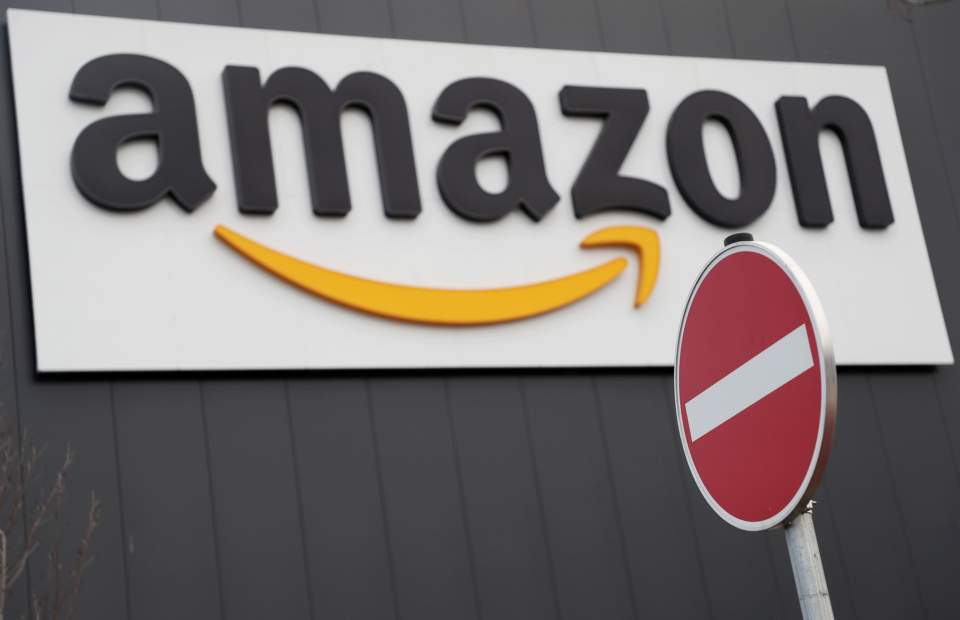 πυρά-κατά-της-amazon-για-φουσκωμένες-τιμές-ε-561075358