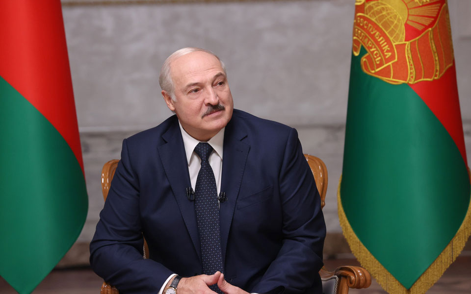 λευκορωσία-ορκίστηκε-ο-λουκασένκο-χω-561089389