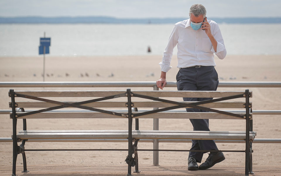 νέα-υόρκη-άδεια-άνευ-αποδοχών-για-τον-δ-561081247