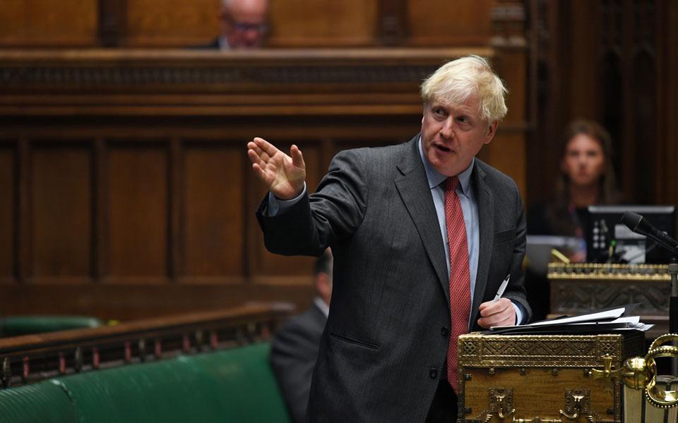 ο-τζόνσον-προτρέπει-τους-βρετανούς-να-561088675