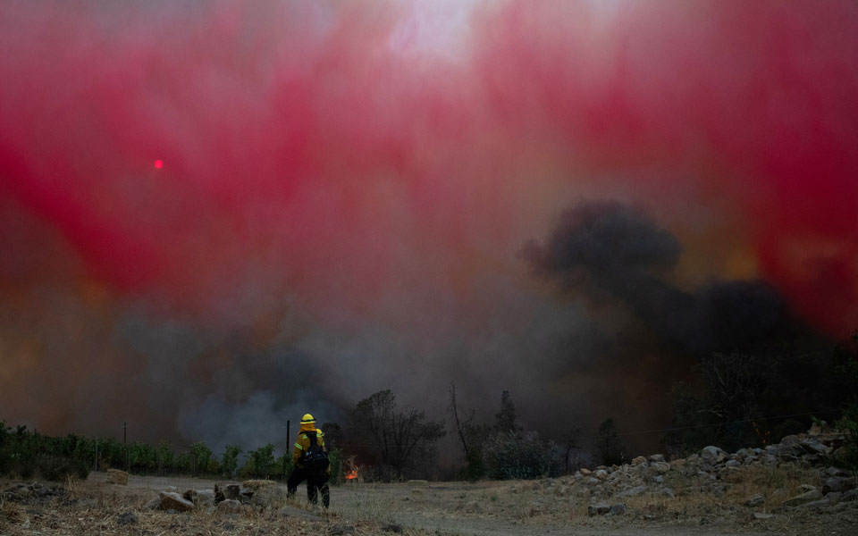 ηπα-εκκένωση-νοσοκομείου-και-σπιτιών-561095569