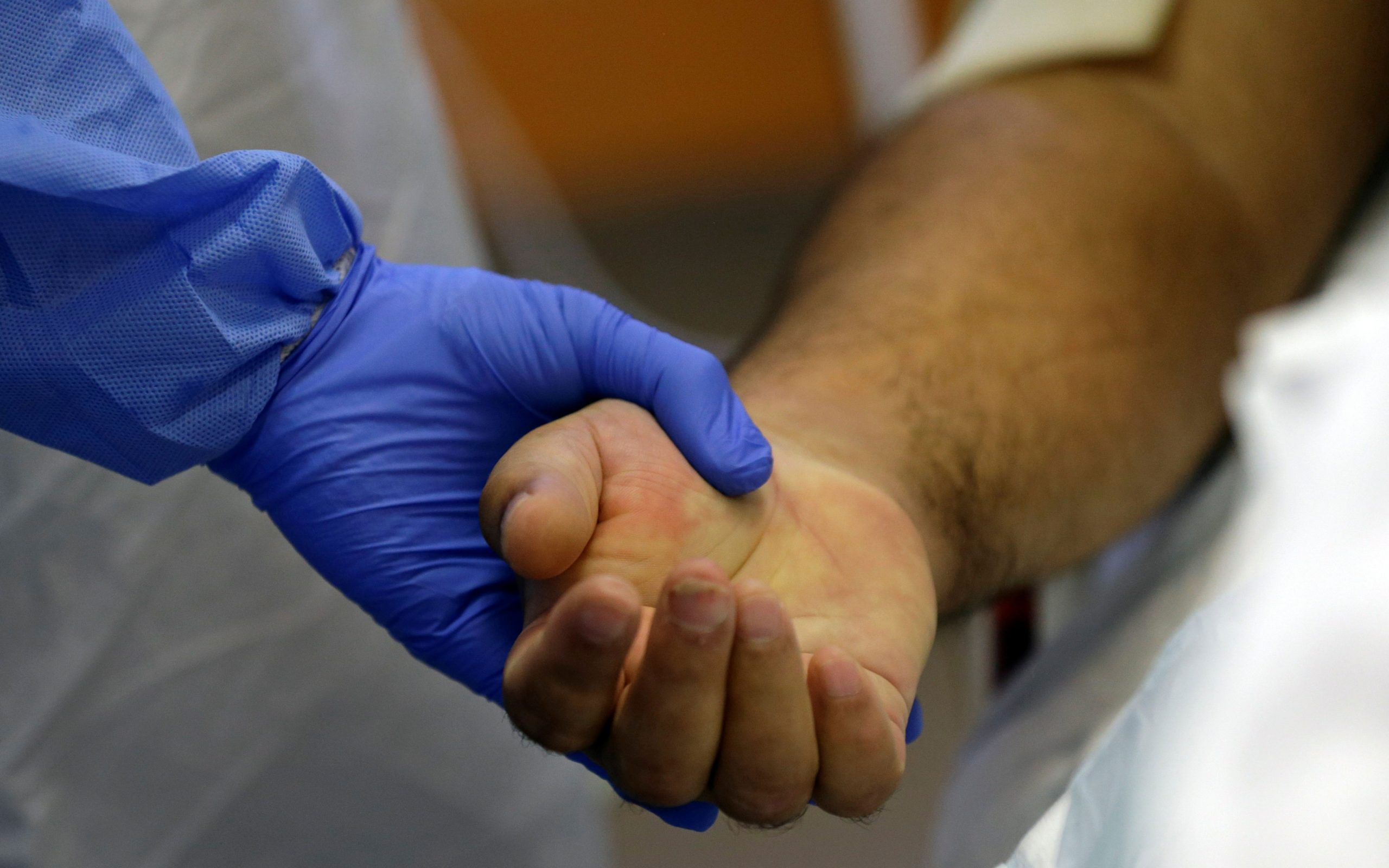 ο-αριθμός-θανάτων-από-κορωνοϊό-σε-σύγκ-561092425